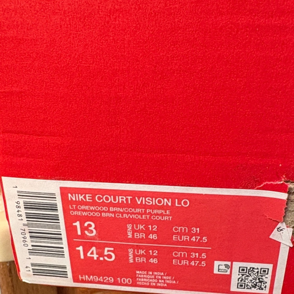New Men’s Nike Court‎ Vision Lo Off White and Purple Sneakers Size 13 - Picture 2 of 5